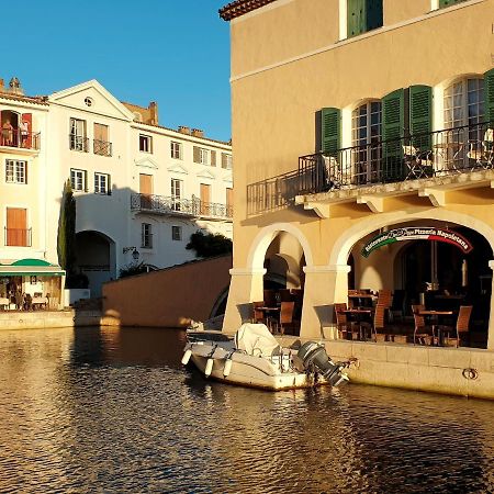 Apartment Port Grimaud Buitenkant foto