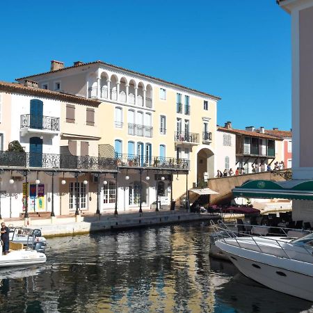 Apartment Port Grimaud Buitenkant foto