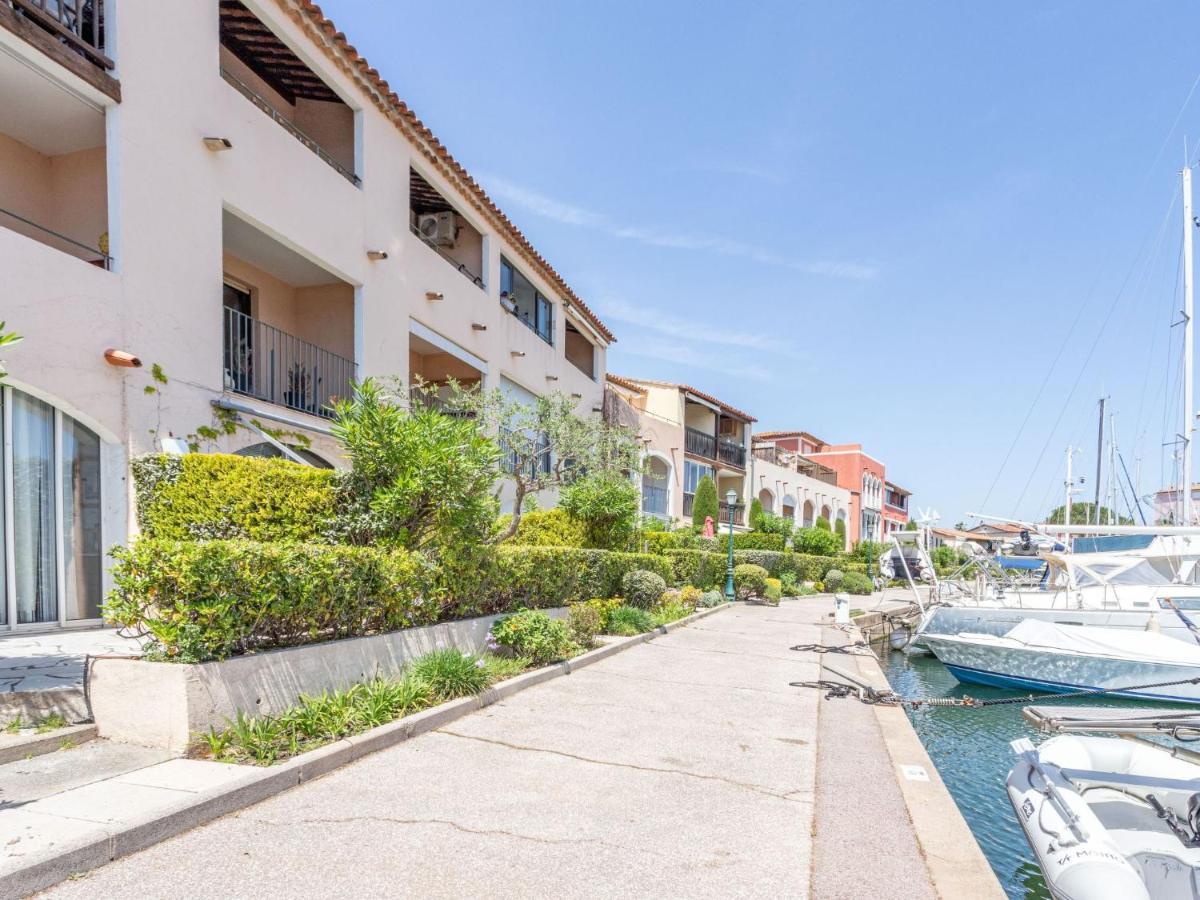 Apartment Port Grimaud Buitenkant foto