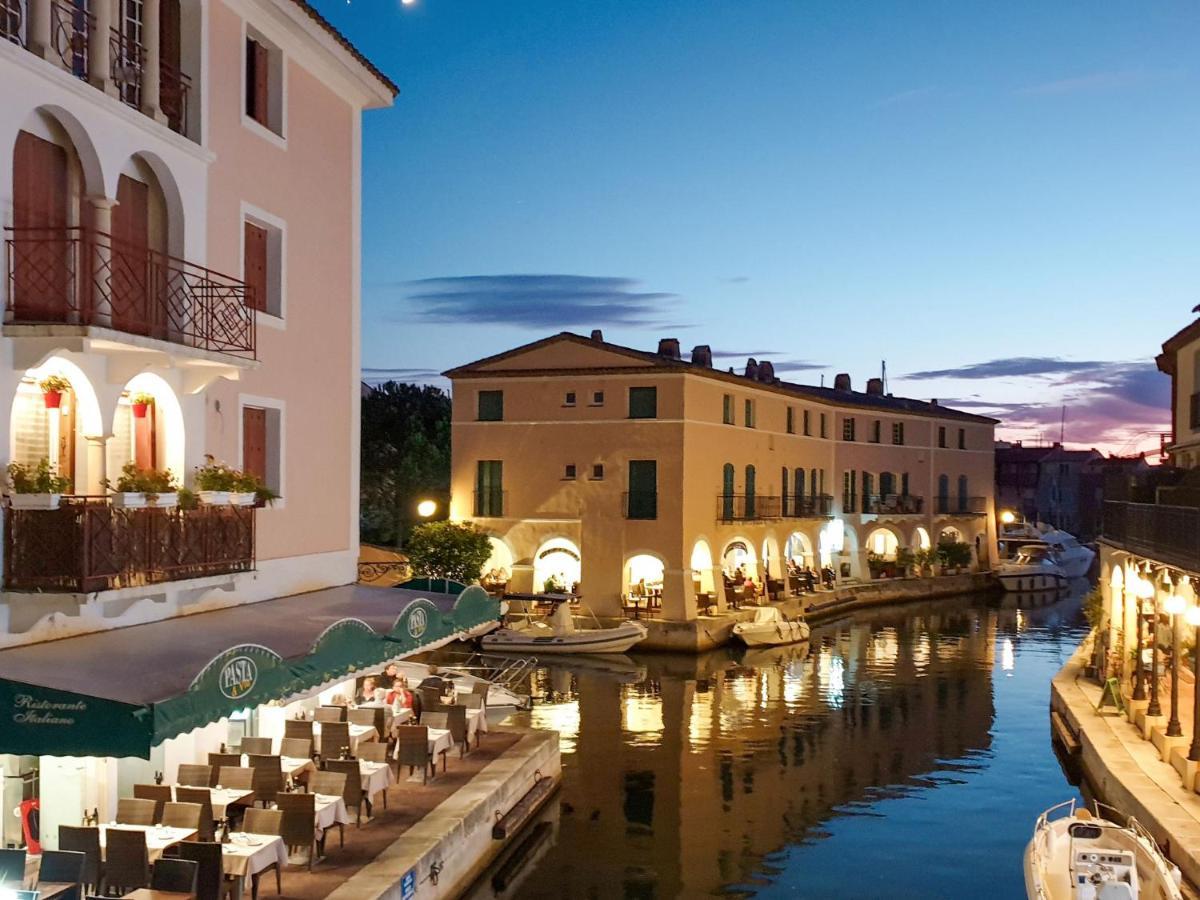 Apartment Port Grimaud Buitenkant foto