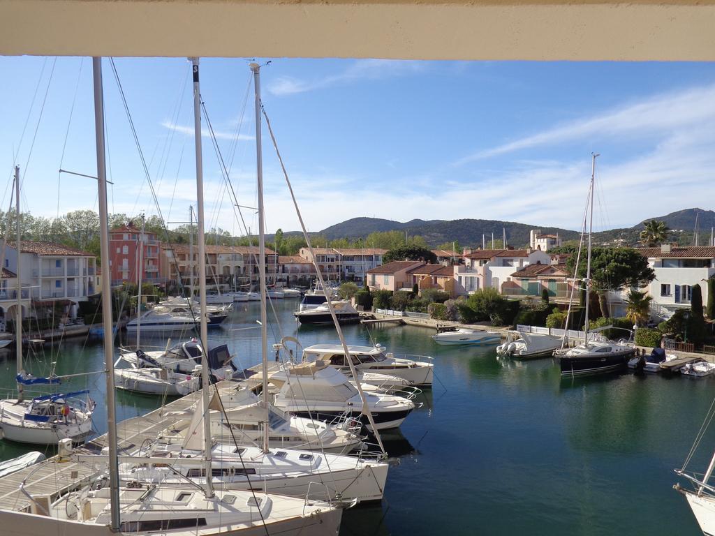 Apartment Port Grimaud Buitenkant foto