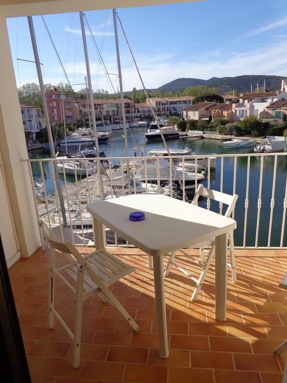 Apartment Port Grimaud Buitenkant foto