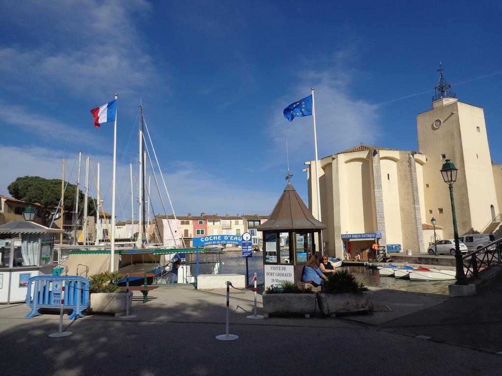 Apartment Port Grimaud Buitenkant foto