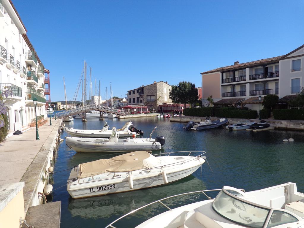 Apartment Port Grimaud Buitenkant foto