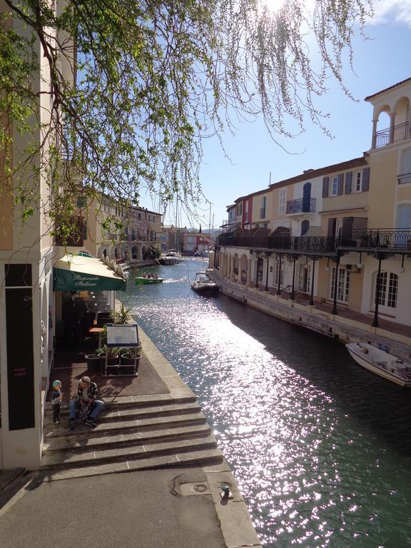 Apartment Port Grimaud Buitenkant foto