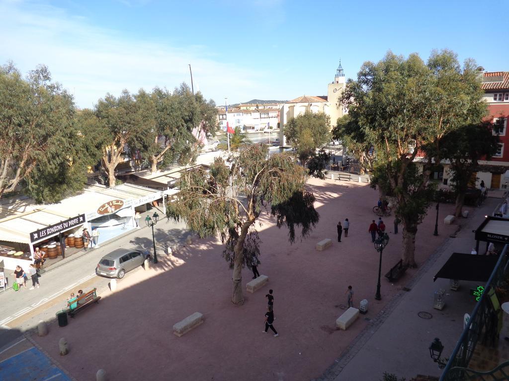 Apartment Port Grimaud Buitenkant foto